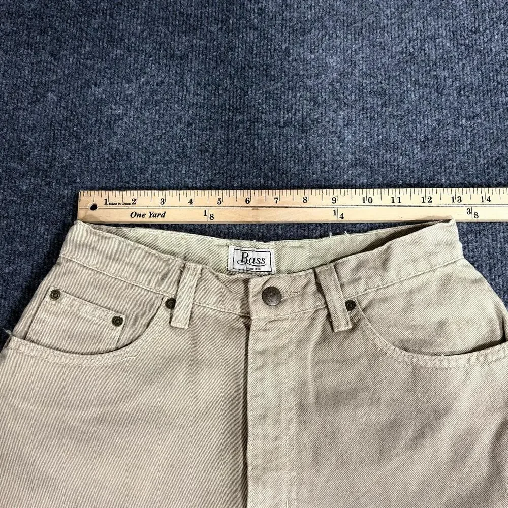 Bass Shorts Womens 8 Beige Khaki High Rise Denim Cut Off Raw Hem Casual Summer